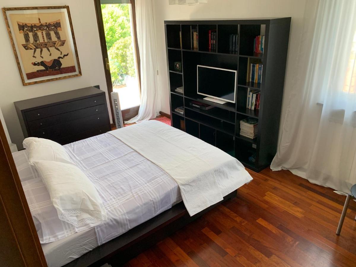 Near Como, Charming Apartment With Fireplace 그란다테 외부 사진