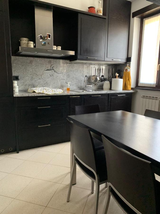 Near Como, Charming Apartment With Fireplace 그란다테 외부 사진