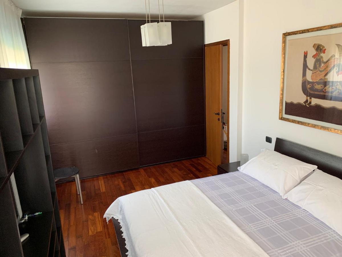 Near Como, Charming Apartment With Fireplace 그란다테 외부 사진