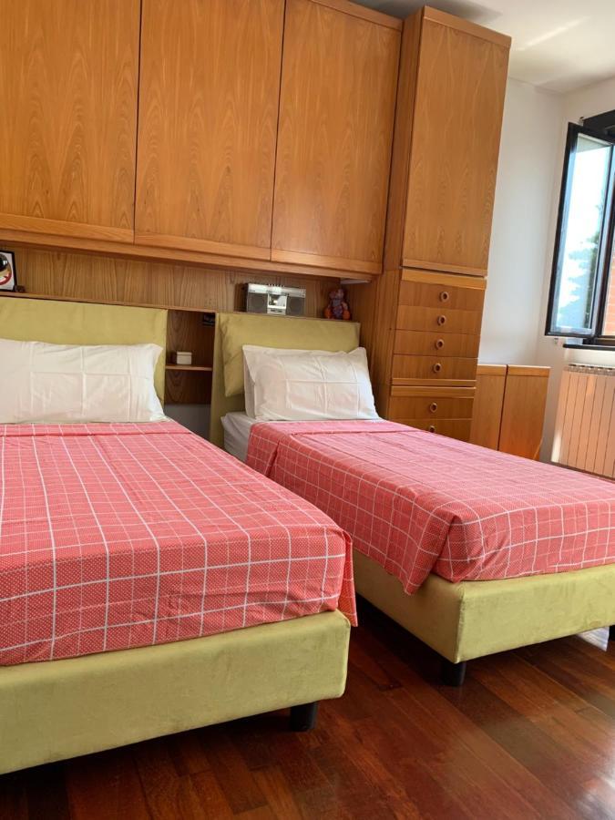 Near Como, Charming Apartment With Fireplace 그란다테 외부 사진